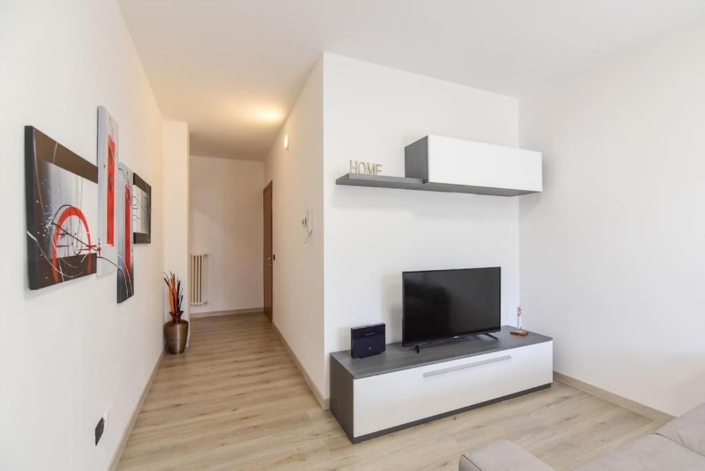Vallategna Apartment Lake Como And Mountains Asso Esterno foto